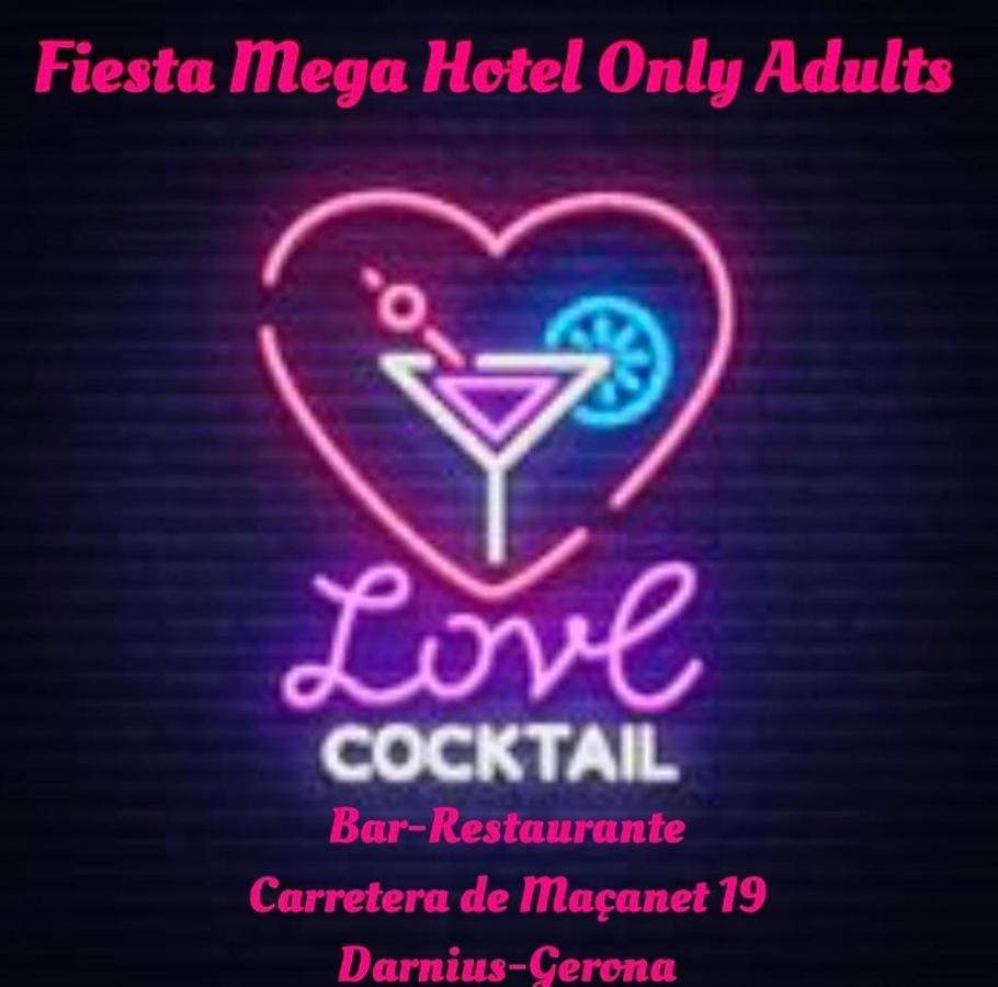 Hotel Fiesta Mega Only Adults Darnius Esterno foto